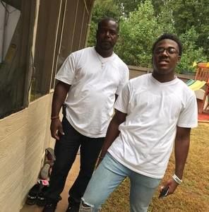 Meet your Posher, Emmette